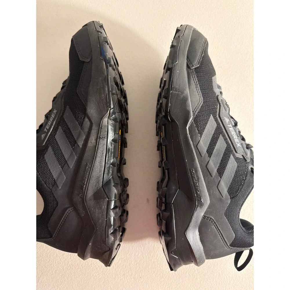 Adidas Terrex Trail Running Shoes MenBlack Continental Sole Low Top Sneaker 11.5
